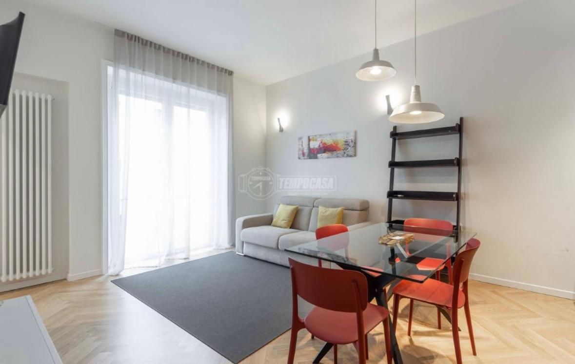 Milano: Incantevole Appartamento In Pieno Centro - Fancy Yellow Apartments Exterior photo